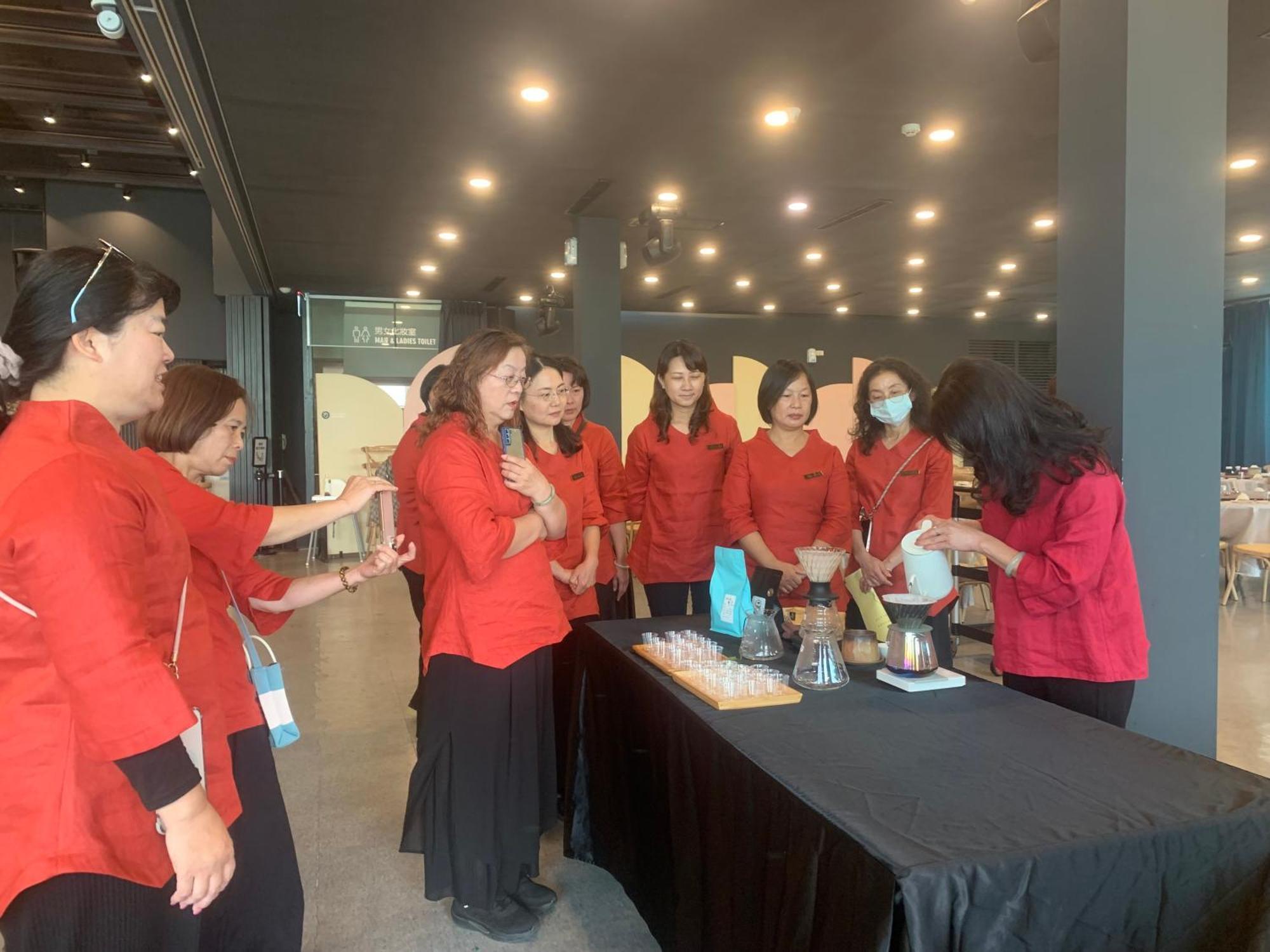Qun Feng Hotel Fenchihu Dış mekan fotoğraf